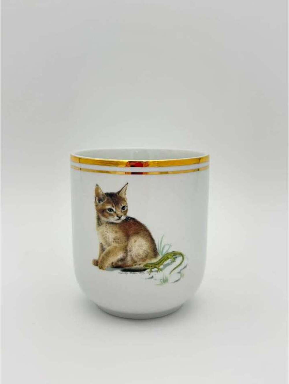 Vintage KM Austria Monika Heller-Cole Cat Lizard Mug Gold Trim Porcelain